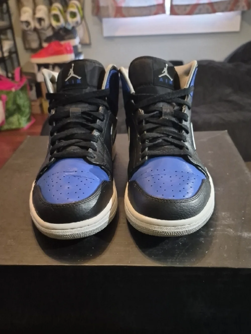 Air Jordan 1 Mid 